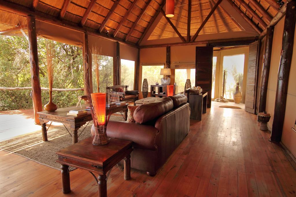 Safari Lodge- Amakhala Game Reserve Exterior photo