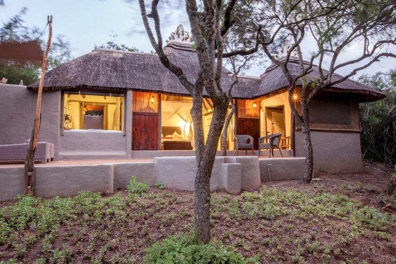 Safari Lodge- Amakhala Game Reserve Exterior photo